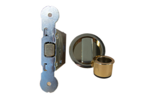 2018 - 790068 Kit cerradura 102 latonado (1) KIT CERRADURA SIN LLAVE 102 LATON REDONDO