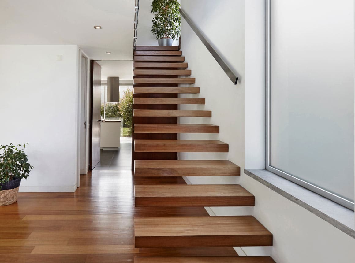 escaleras de madera